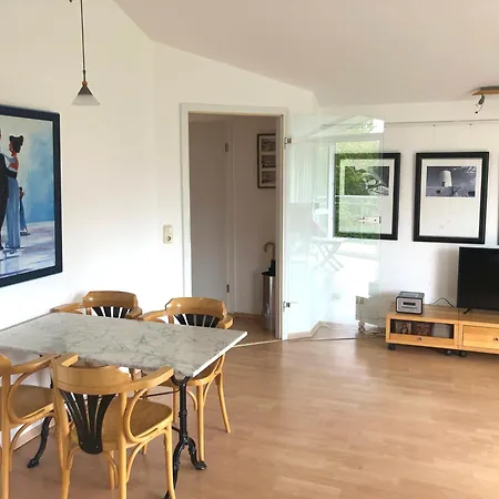 3-zimmerappartement G-o-d-e-w-i-n-d Appartement